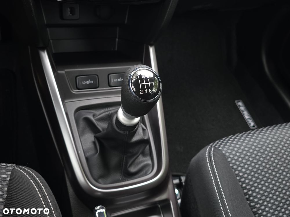 Suzuki Vitara 1.4 Boosterjet mHEV Premium Plus 2WD - 18