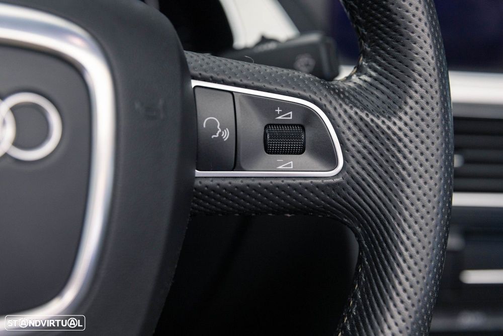 Audi A5 Cabrio 2.0 TFSi S-line - 32