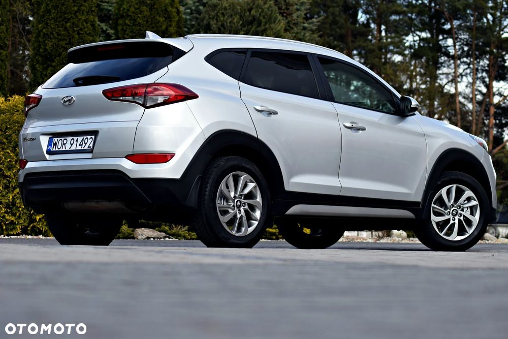 Hyundai Tucson - 2