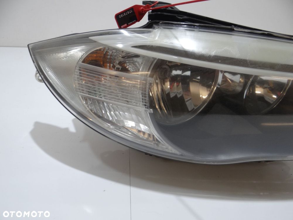 LAMPA PRAWA PRZEDNIA BMW E88 OE 7263642 - 3