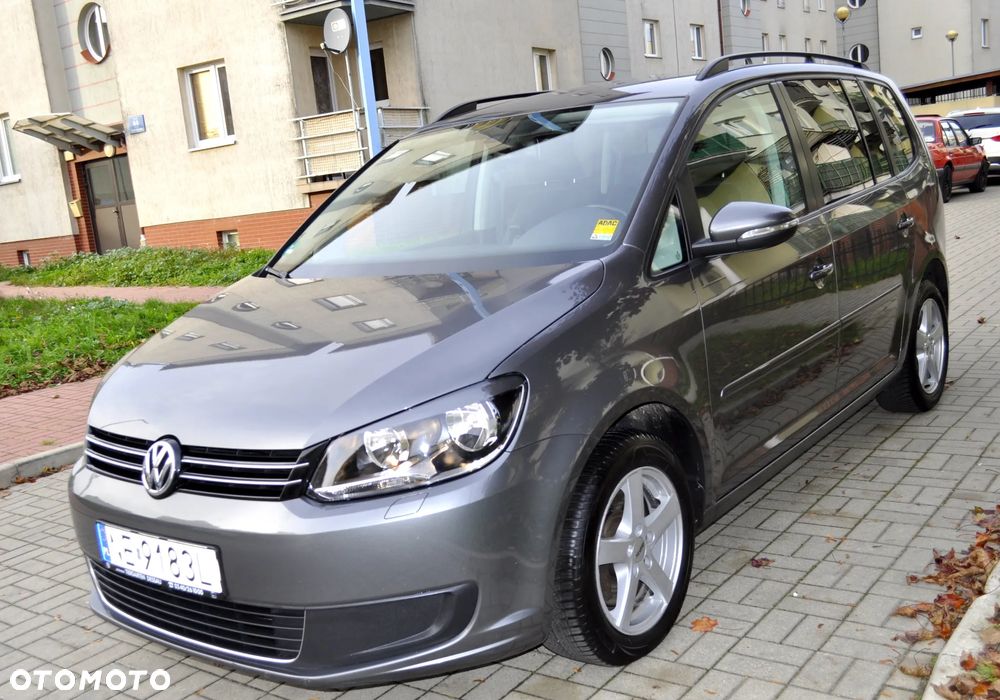 Volkswagen Touran - 13