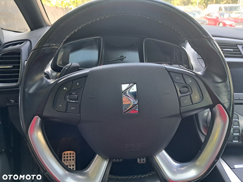 Citroën DS5 2.0 HDi Hybrid4 SoChic MCP - 14