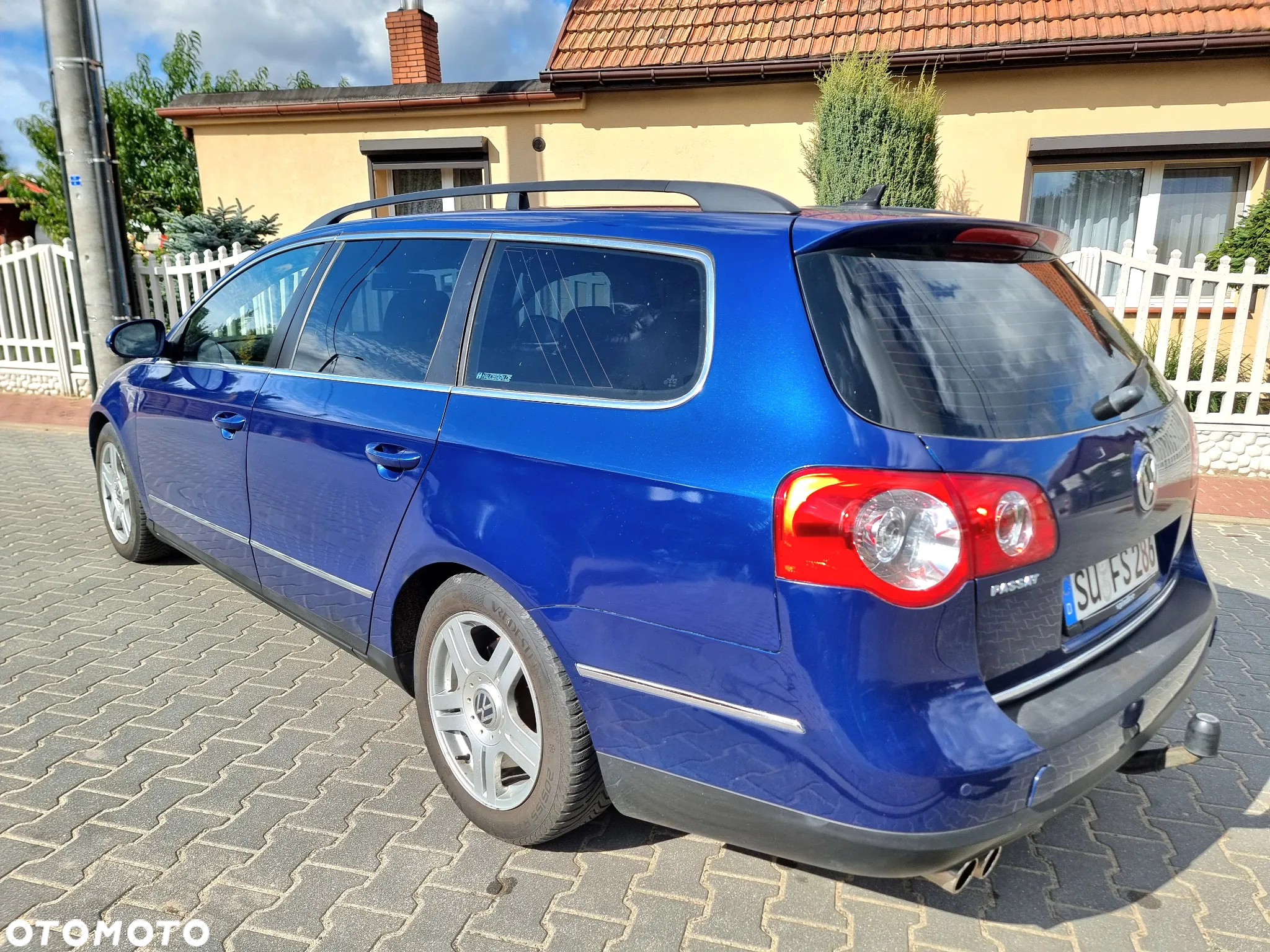 Volkswagen Passat - 2