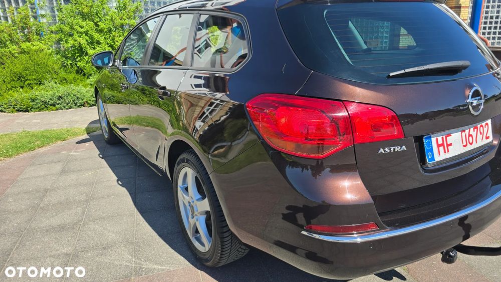 Opel Astra - 18