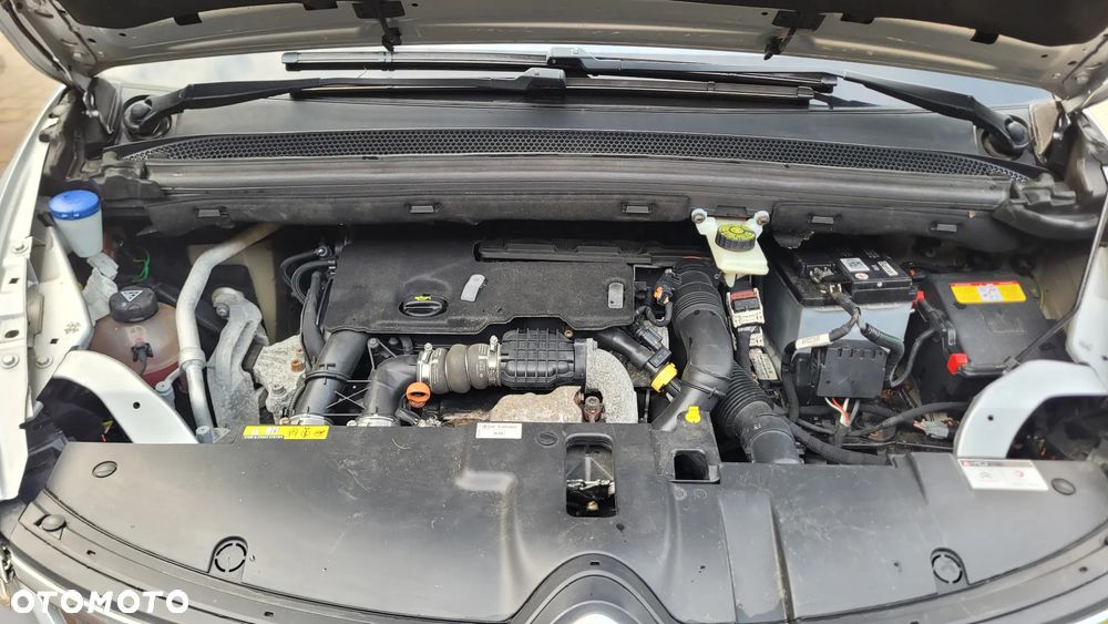 Citroën C4 Picasso e-HDi 115 Exclusive - 36