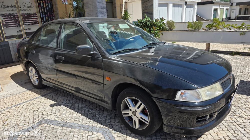 Mitsubishi Lancer 1.3 GLX - 3
