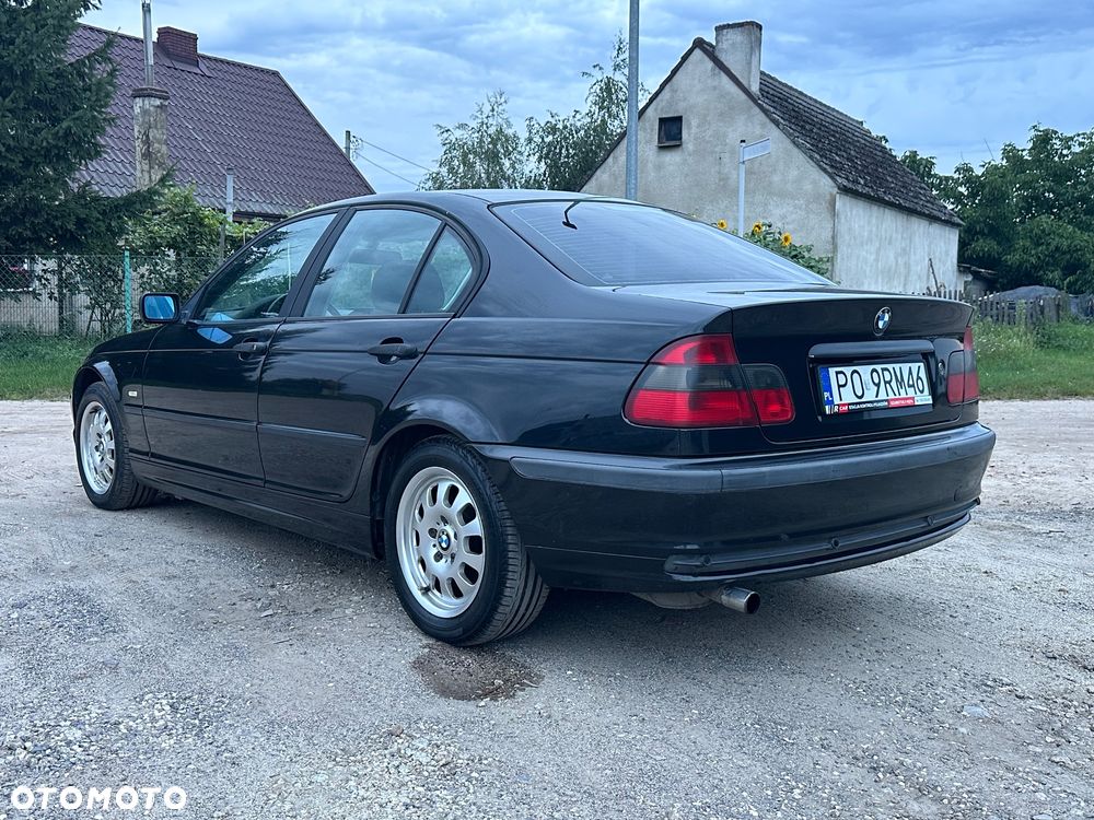 BMW Seria 3 - 10