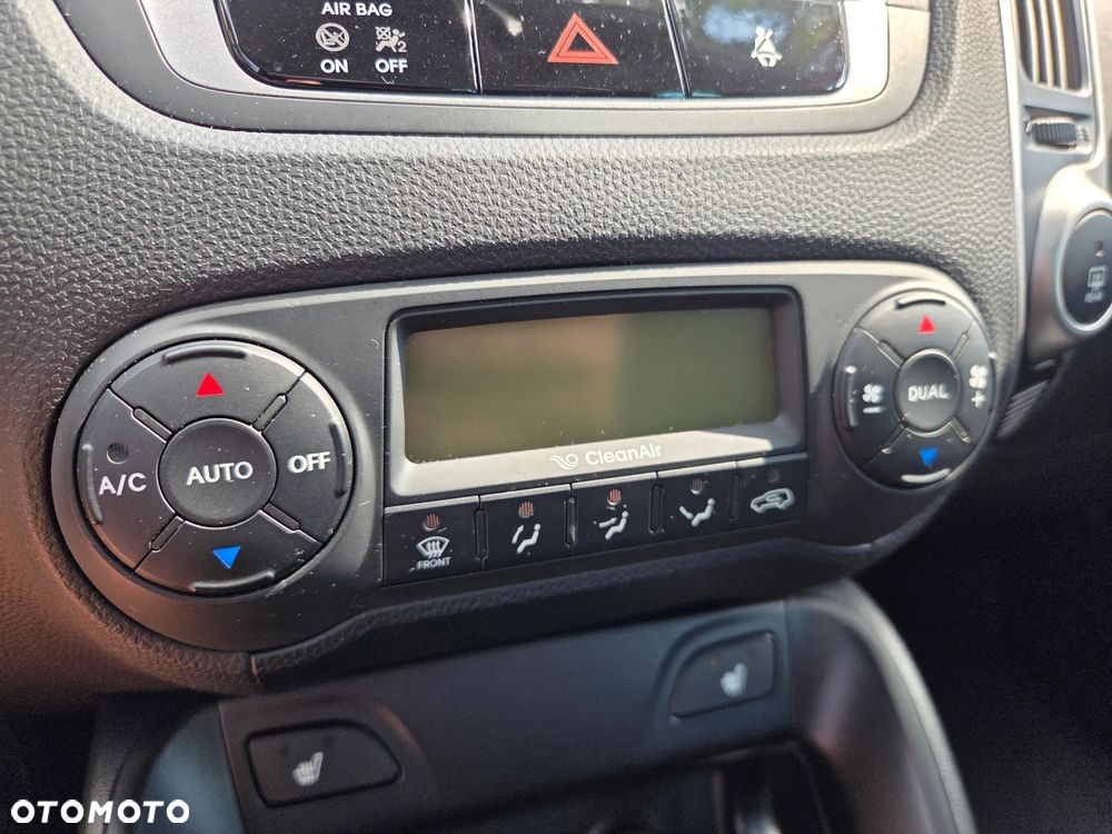 Hyundai ix35 2.0 Premium 2WD - 17