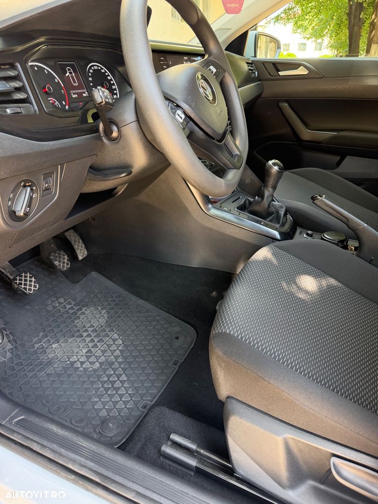 Volkswagen Polo - 8