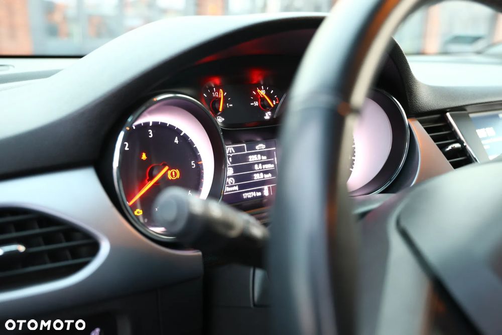 Opel Astra 1.6 CDTI Enjoy - 5