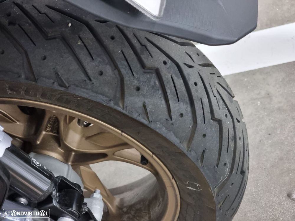 BMW C 400 GT 400GT Diamond white met. - 14