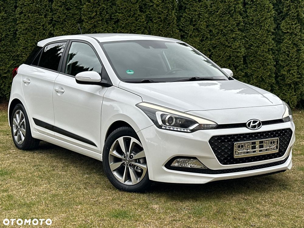 Hyundai i20 1.4 Wersja Jubileuszowa - 11