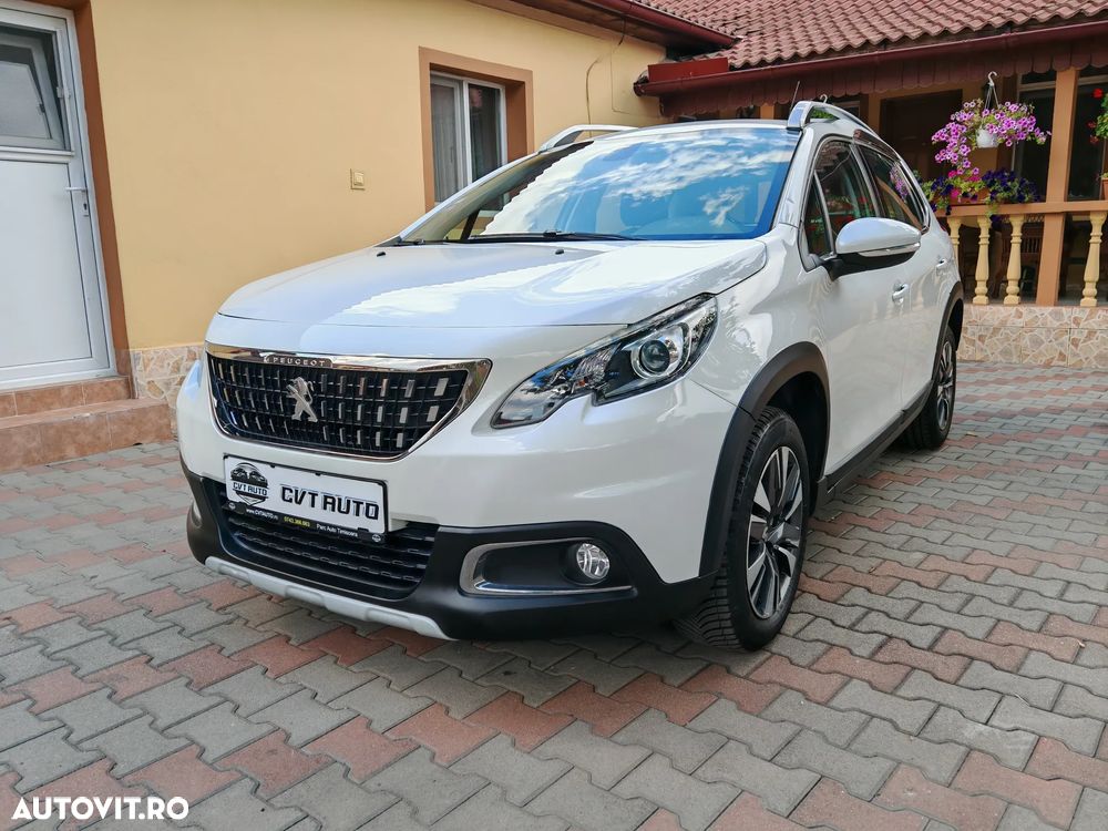 Peugeot 2008 1.2 L PureTech STT Allure - 1
