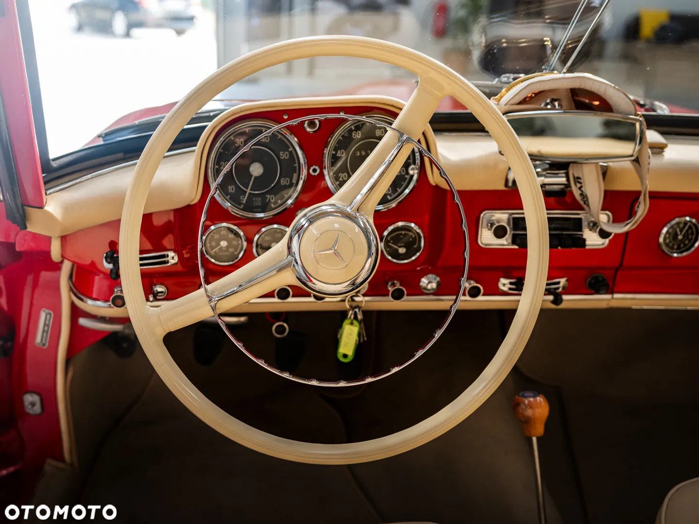 Mercedes-Benz SL - 23
