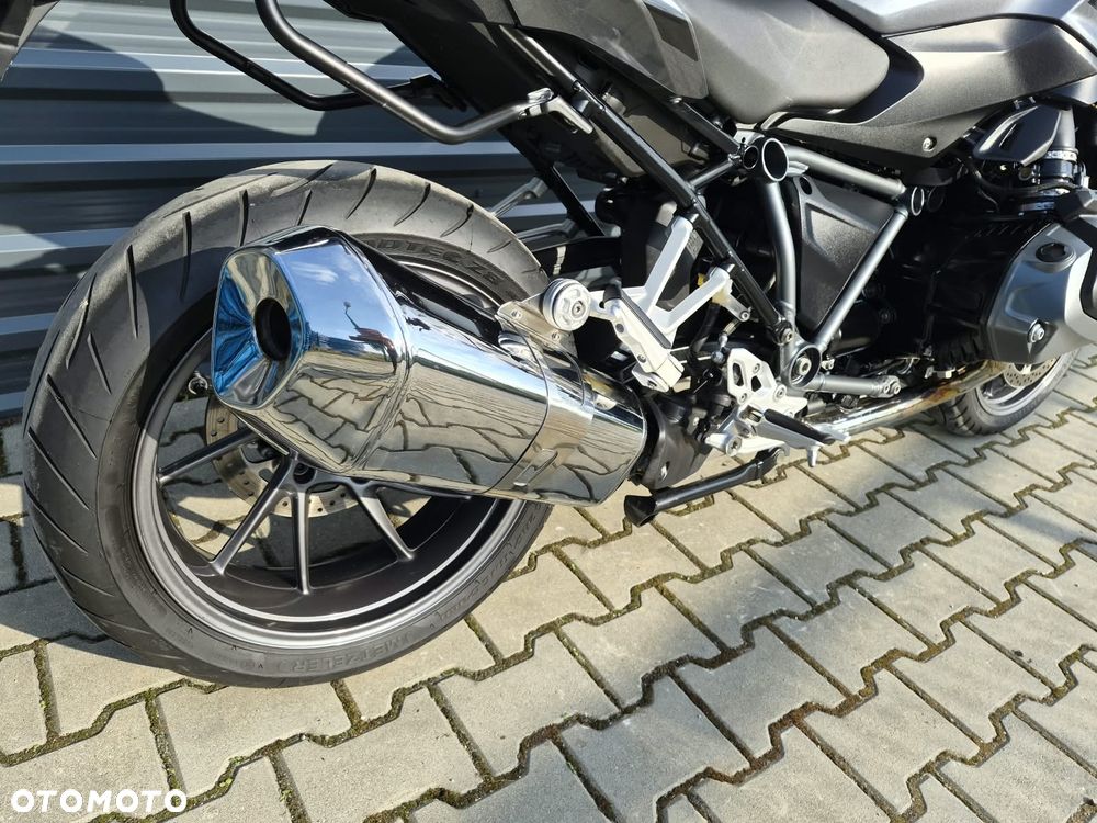 BMW R - 25
