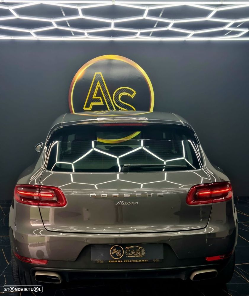 Porsche Macan - 57