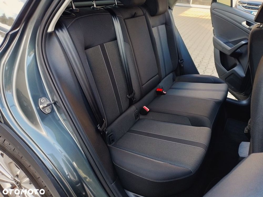 Volkswagen T-Roc 1.5 TSI Life DSG - 34