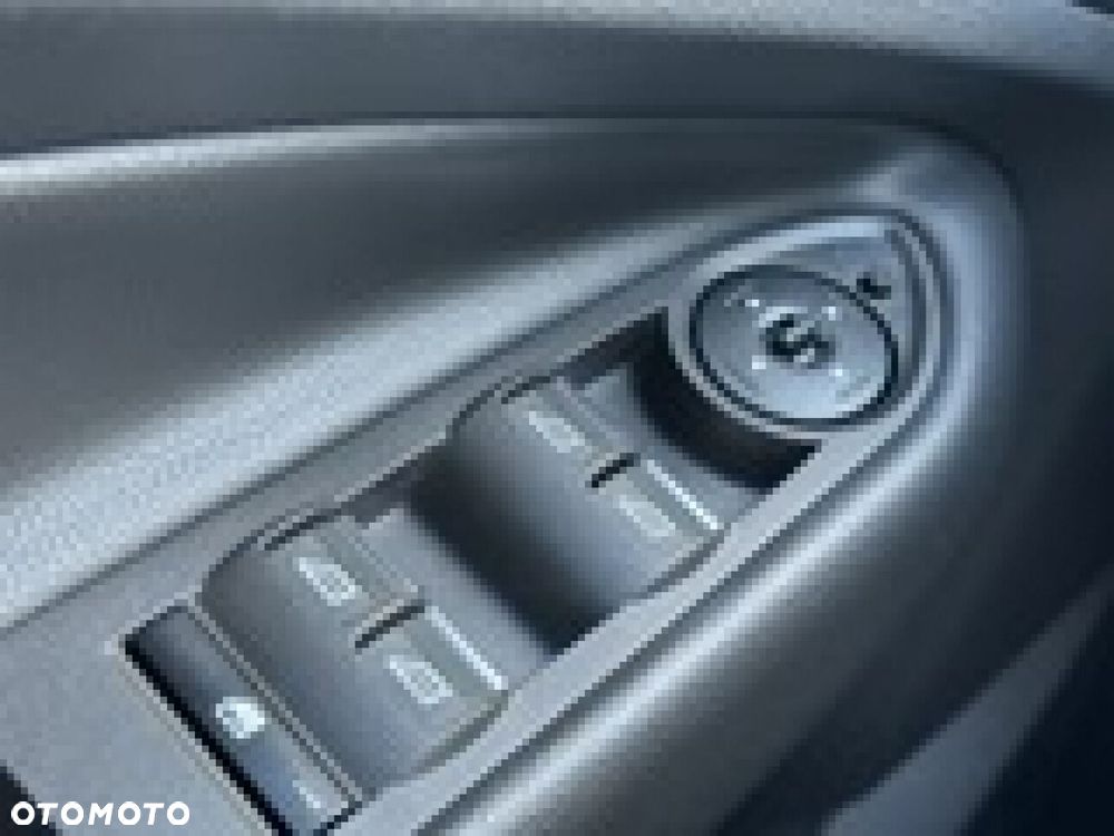 Ford Kuga - 38