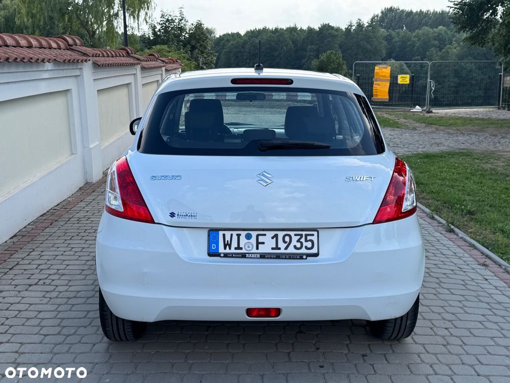 Suzuki Swift - 15