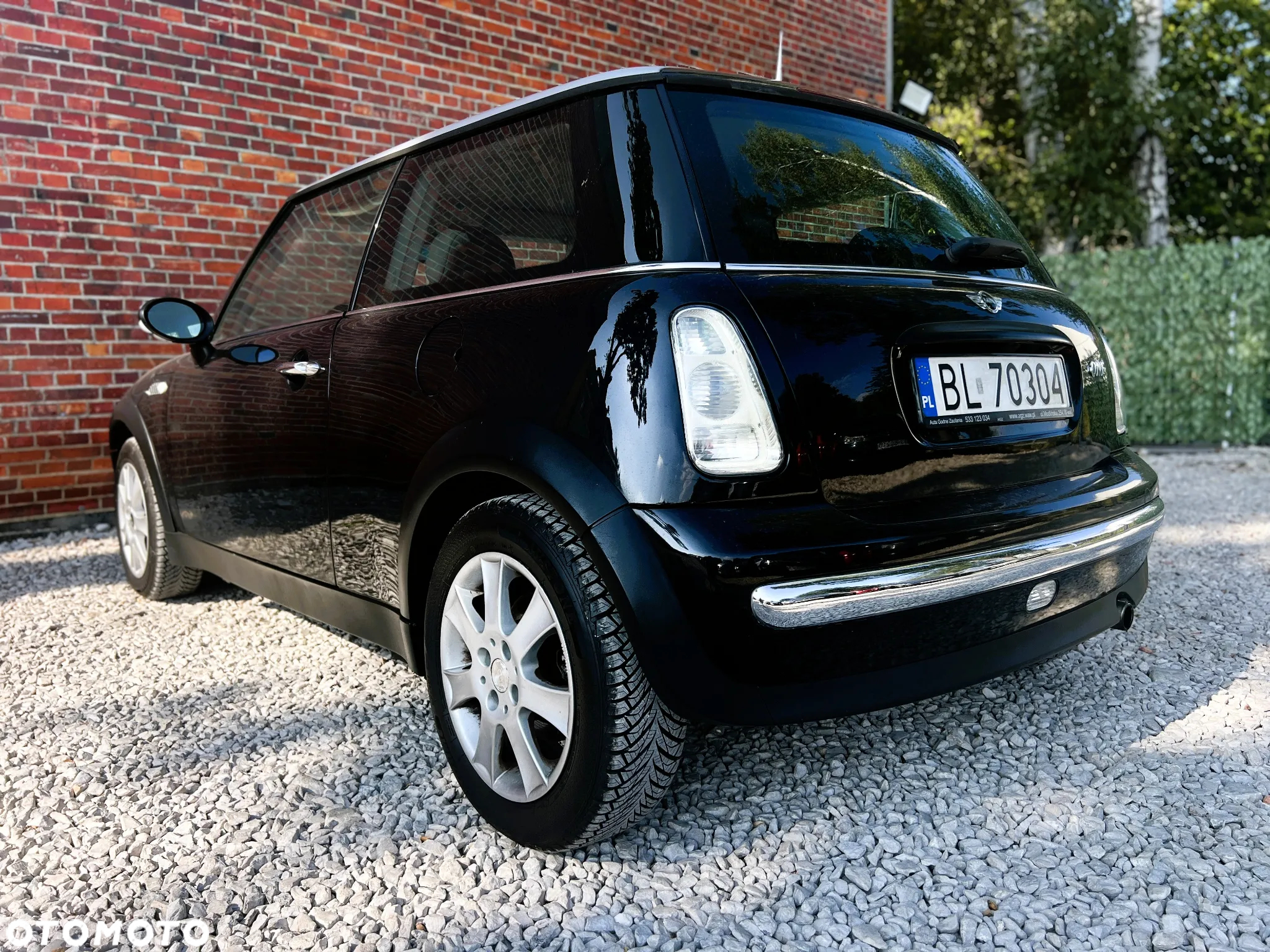 MINI ONE Standard - 28