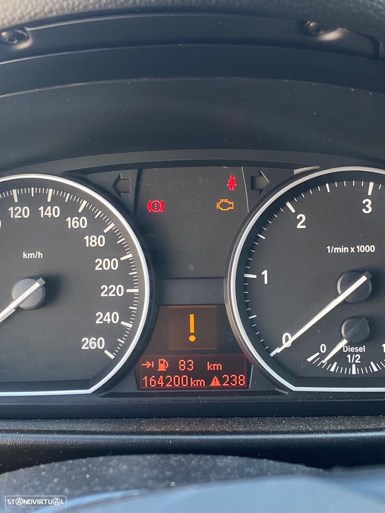 BMW 123 d - 10