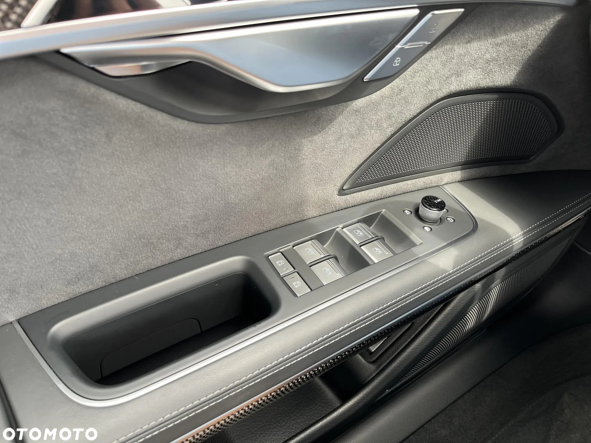 Audi A8 - 16