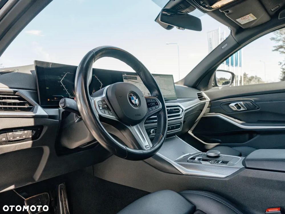 BMW Seria 3 318i Sport - 5