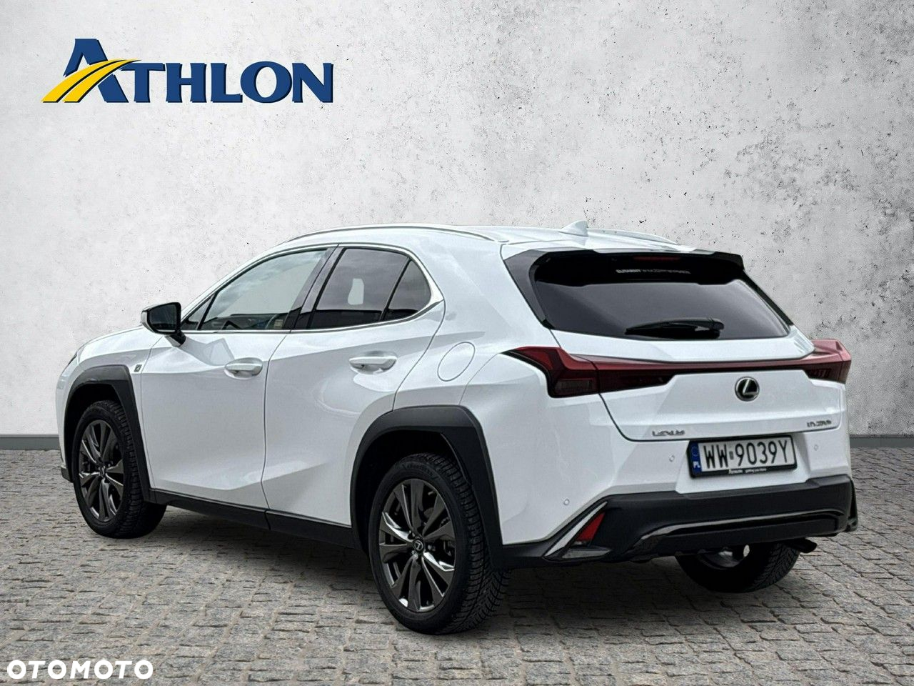 Lexus UX - 3