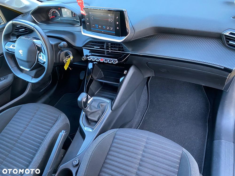 Peugeot 208 PureTech 75 Allure - 13