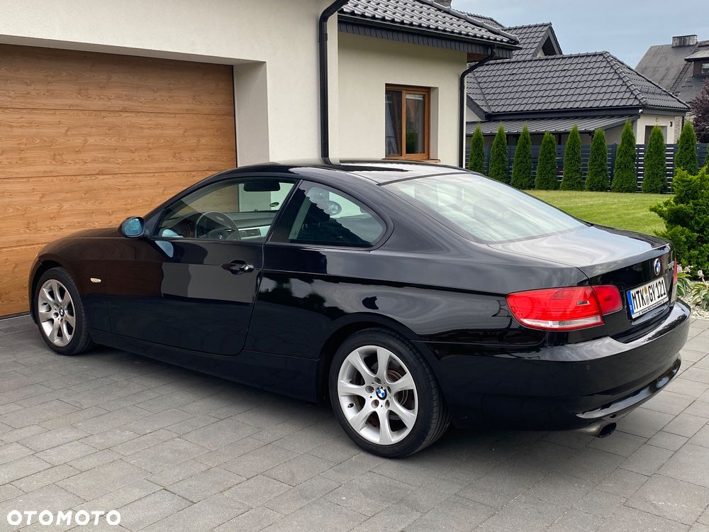 BMW Seria 3 320i Edition Exclusive - 15