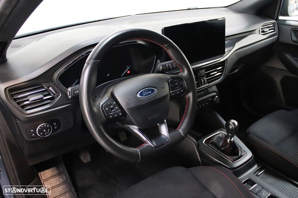 Ford Focus 1.5 TDCi ECOBlue ST-Line - 7