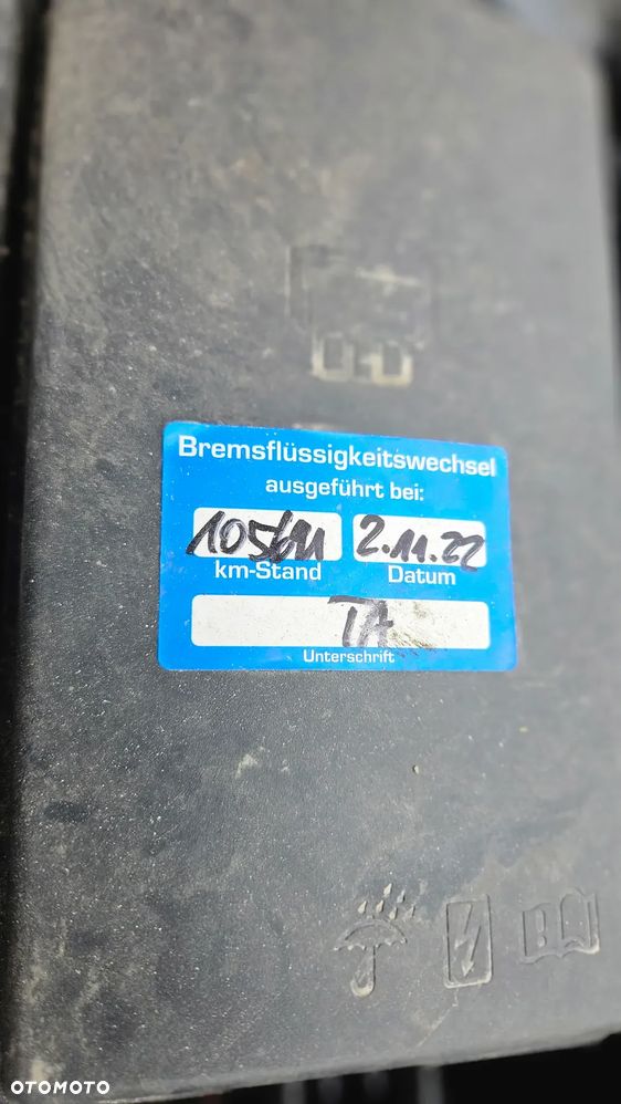 Volkswagen Golf - 8
