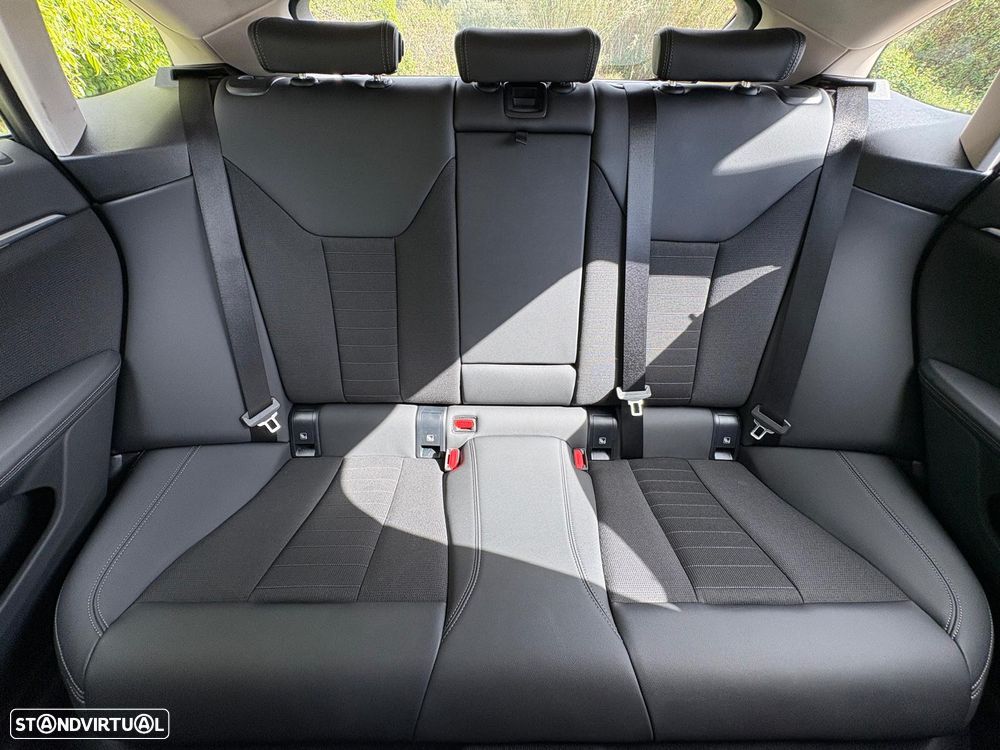 BMW i4 eDrive40 Gran Coupe - 38