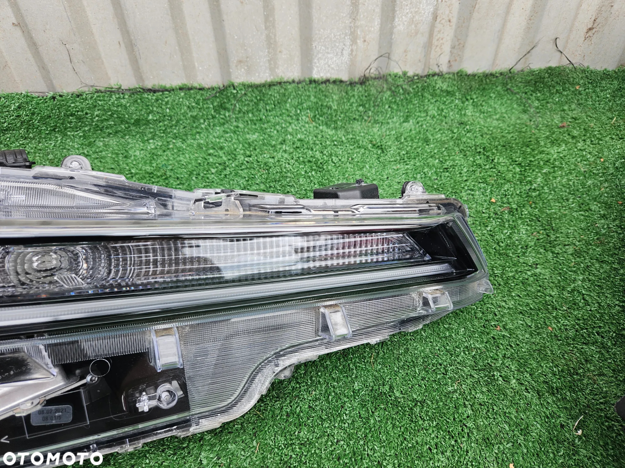 LAMPA PRAWY PRZÓD FULL LED TOYOTA COROLLA E21 HB KOMBI 19R- - 4