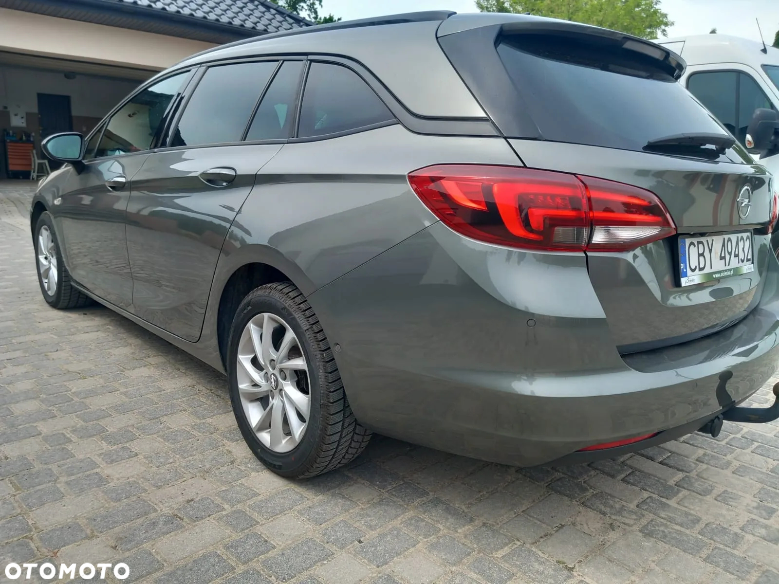 Opel Astra 1.6 D Start/Stop Sports Tourer Business - 4