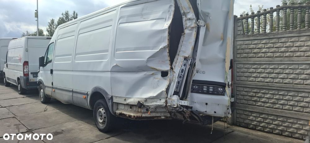 IVECO DAILY III LIFT 2.8HDI 8140.43S 04-06 SCHOWEK - 2