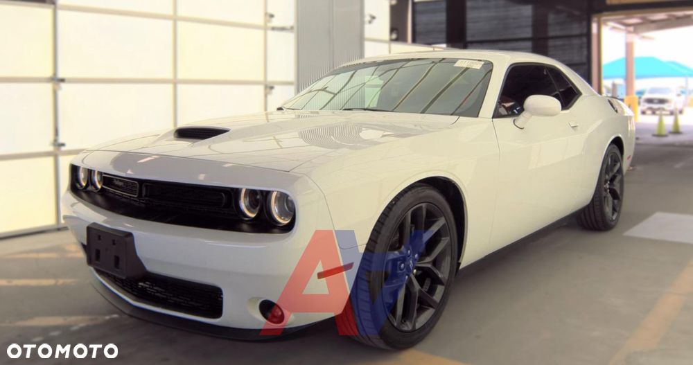 Dodge Challenger - 4