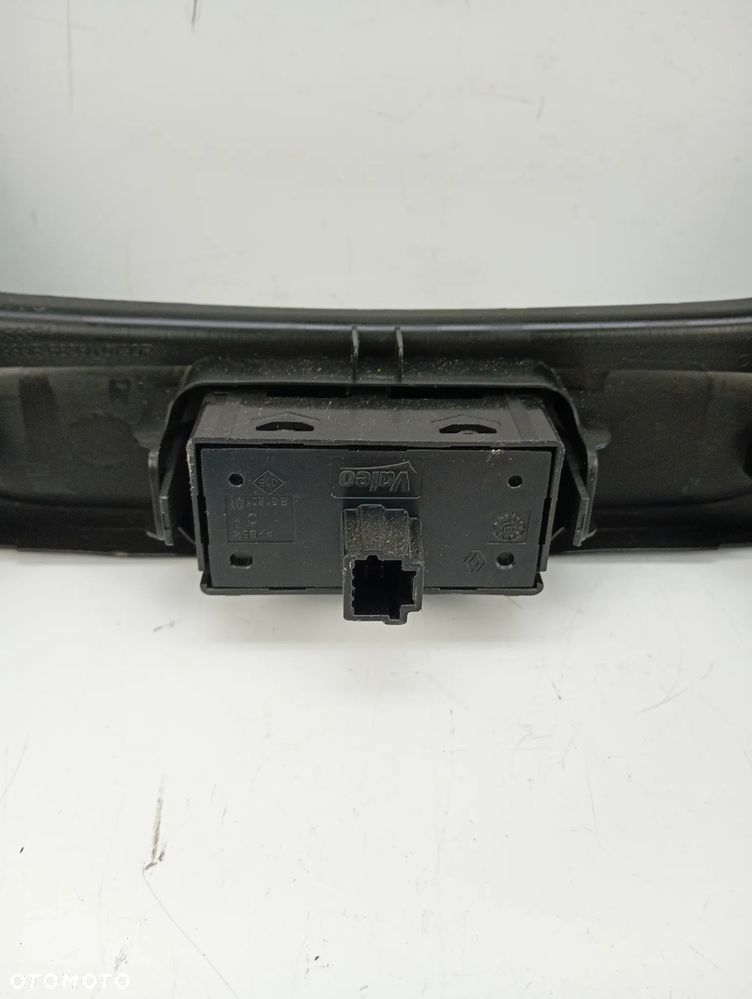 osłona ramka środkowa konsoli radia kratka nawiewu przełącznik opel vivaro b trafic III talento 682607479R - 8