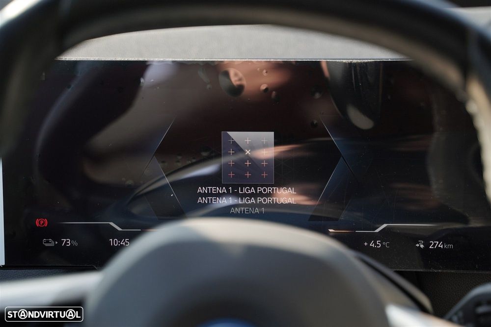 BMW iX xDrive 40 Pack Desportivo - 28