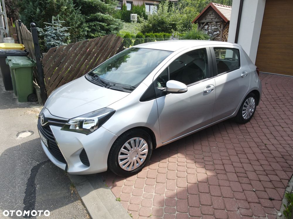 Toyota Yaris - 24