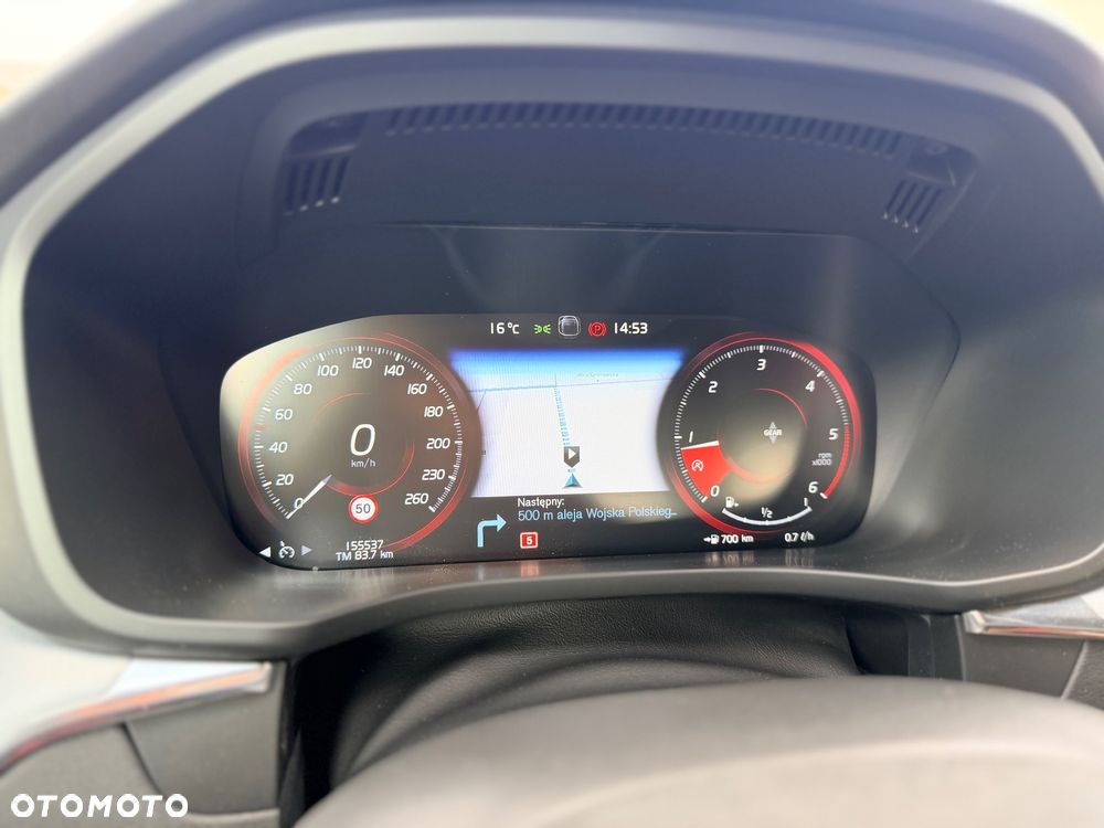 Volvo XC 60 D3 Momentum - 39