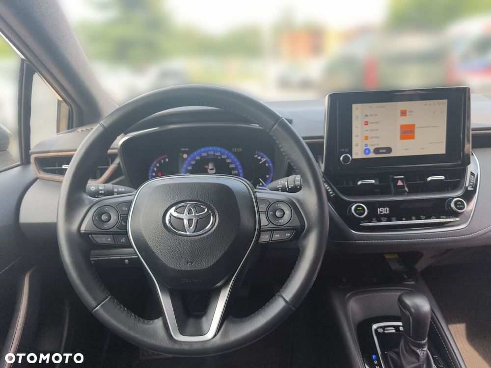 Toyota Corolla 2.0 Hybrid Trek - 16