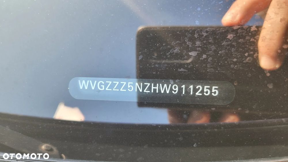 Volkswagen Tiguan - 19