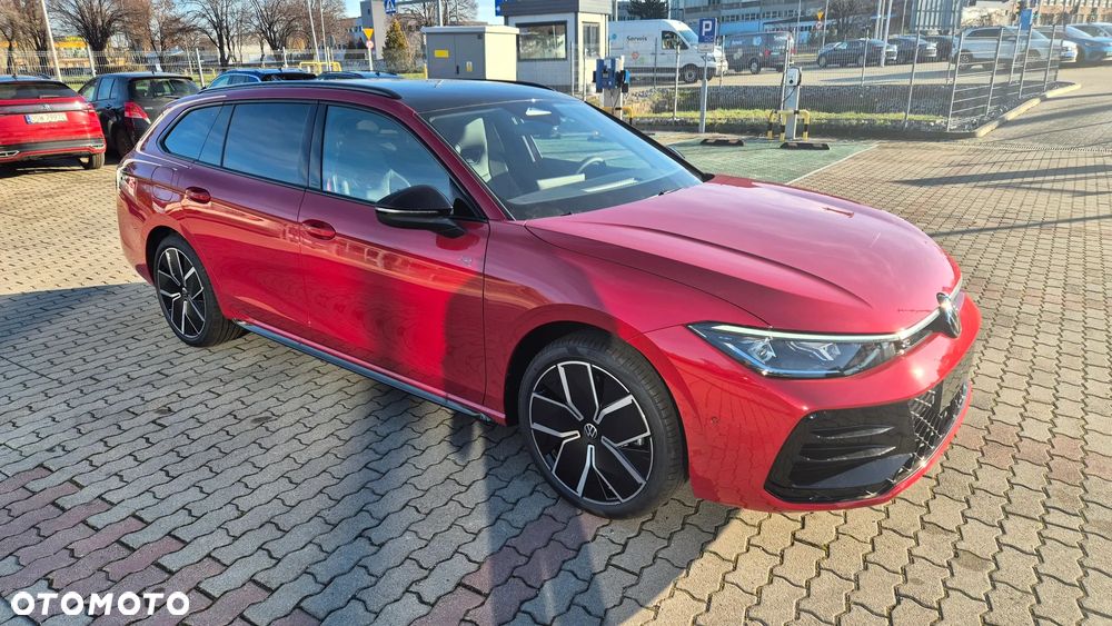 Volkswagen Passat Variant 2.0 TSI 4Mot R-Line Plus DSG - 5