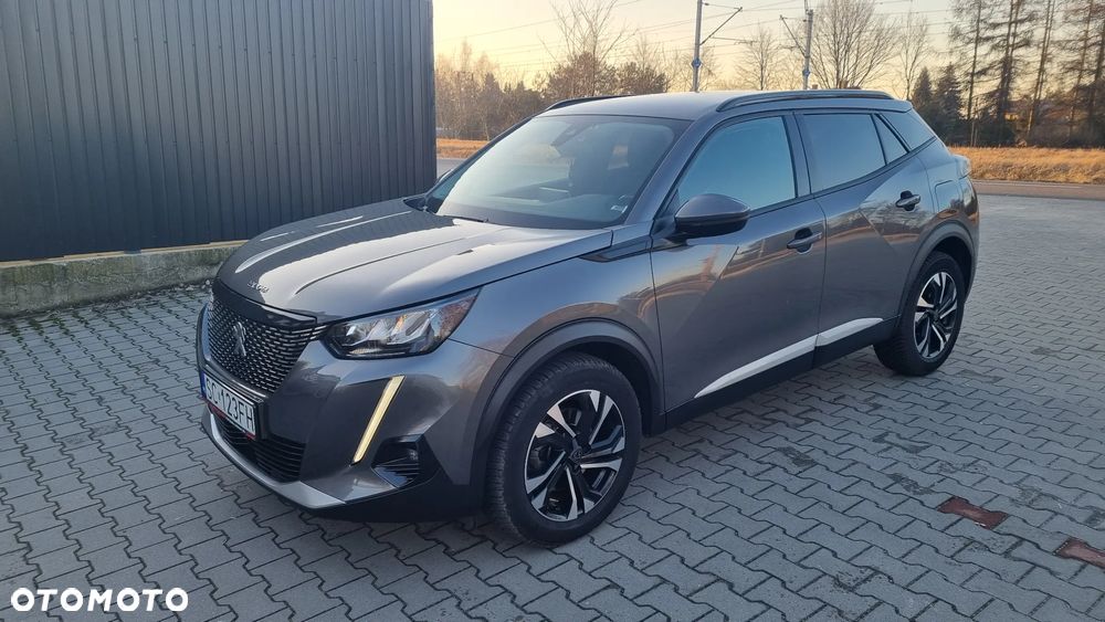 Peugeot 2008 1.5 BlueHDi Allure S&S EAT8 - 3