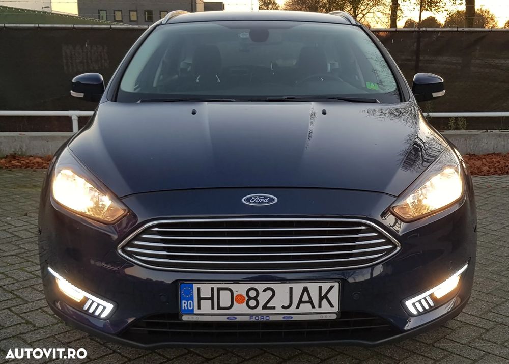 Ford Focus 1.0 EcoBoost Titanium - 4