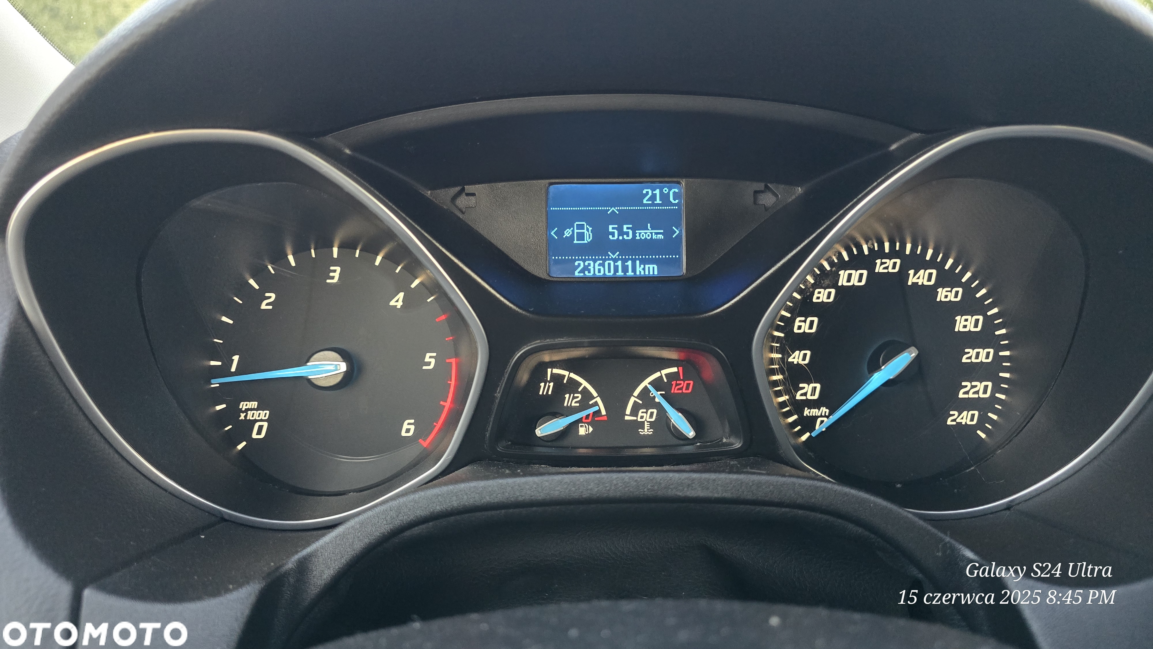 Ford Focus - 22
