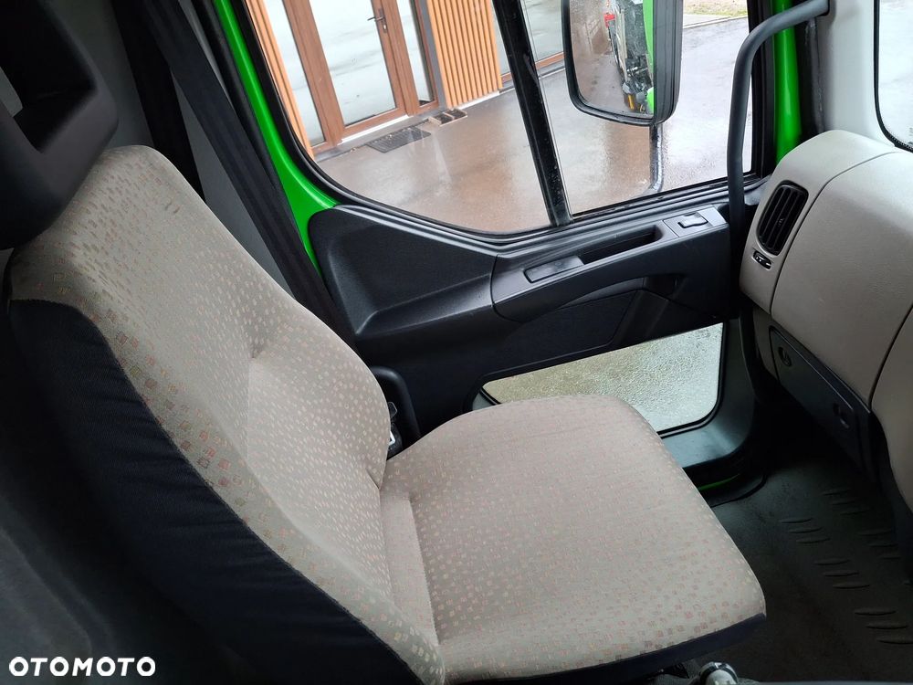 Renault Midlum 220 Zamiatarka Johnston Szczotki L/R Dodatkowy Silnik EUnited PM10 2014r Rura Do Liści - 19