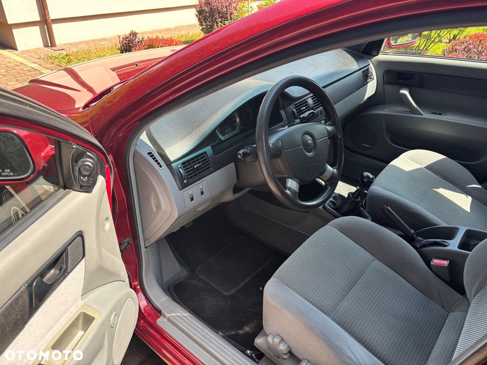 Chevrolet Lacetti - 6