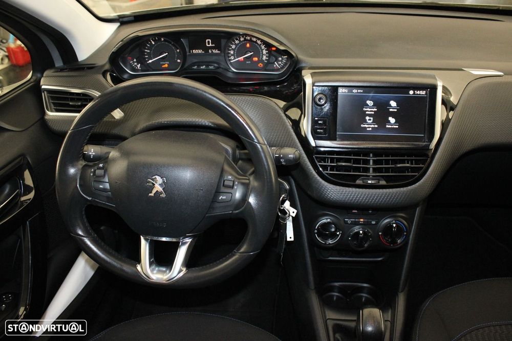 Peugeot 208 1.6 BlueHDi Style - 9